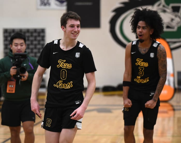 a Roosevelt vs Eastside Catholic boys basketball The Hardwood Invite final Portland Oregon December 20 2023 Taylor Balkom 66